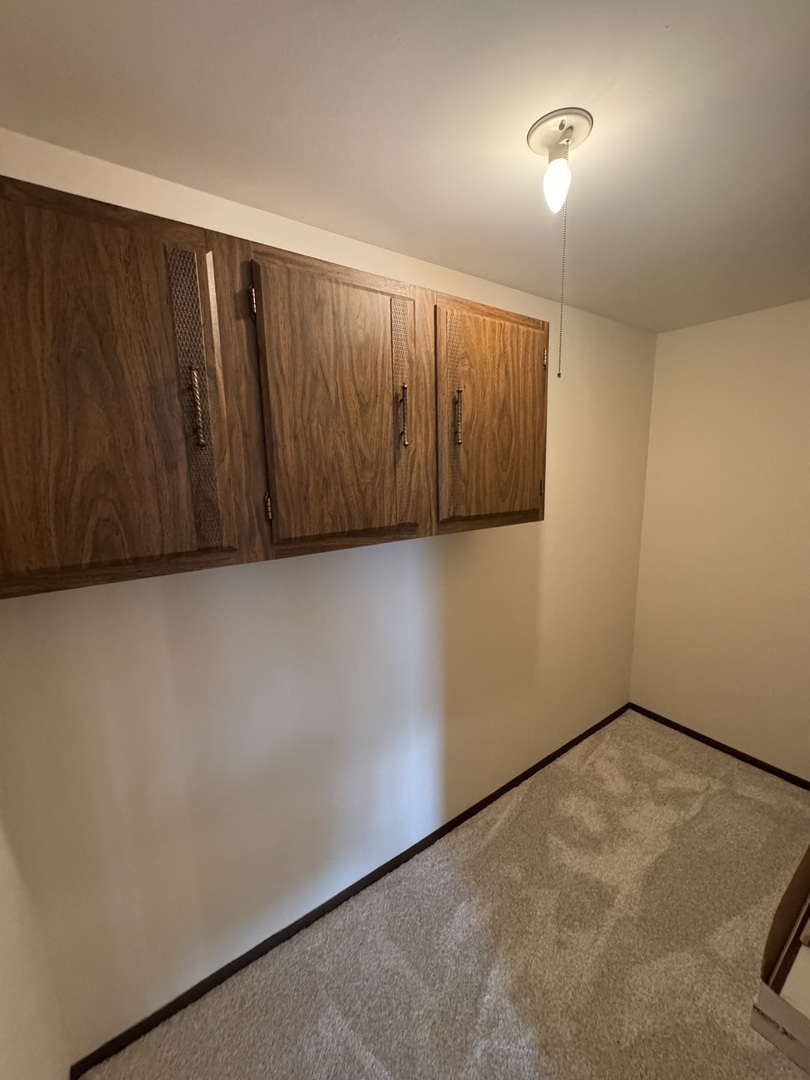 13933 James Drive #822, Crestwood, IL 60418