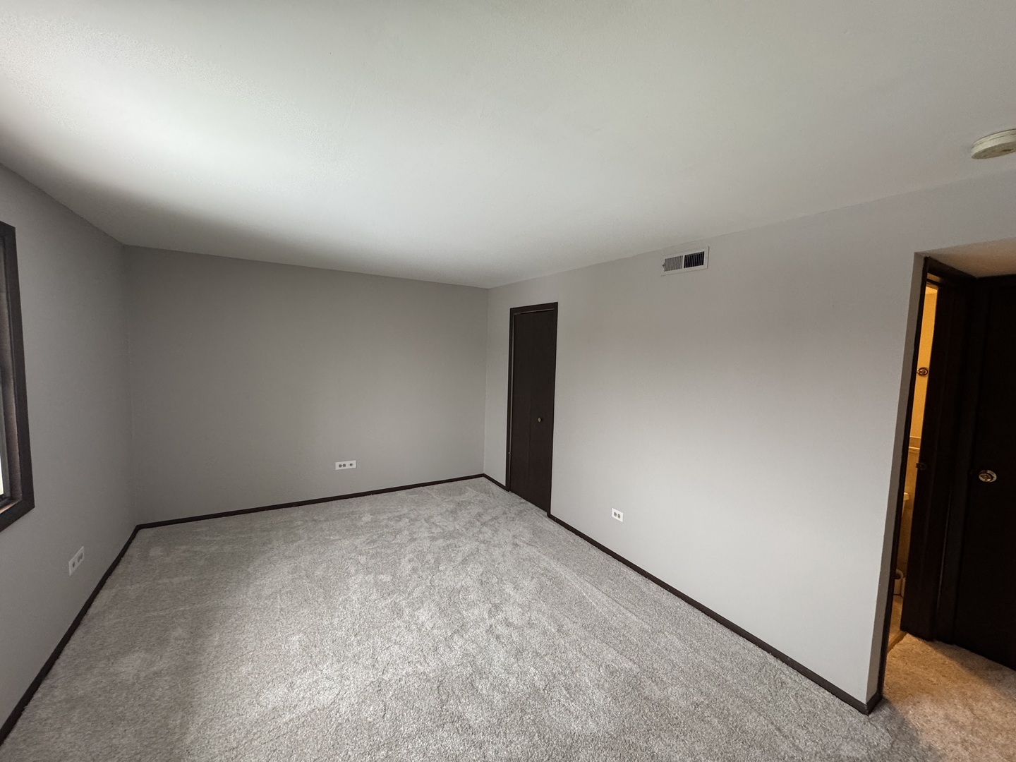 13933 James Drive #822, Crestwood, IL 60418