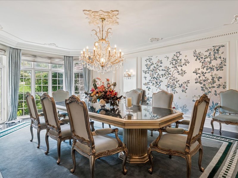 1719 Midwest Club Parkway, Oak Brook, IL 60523