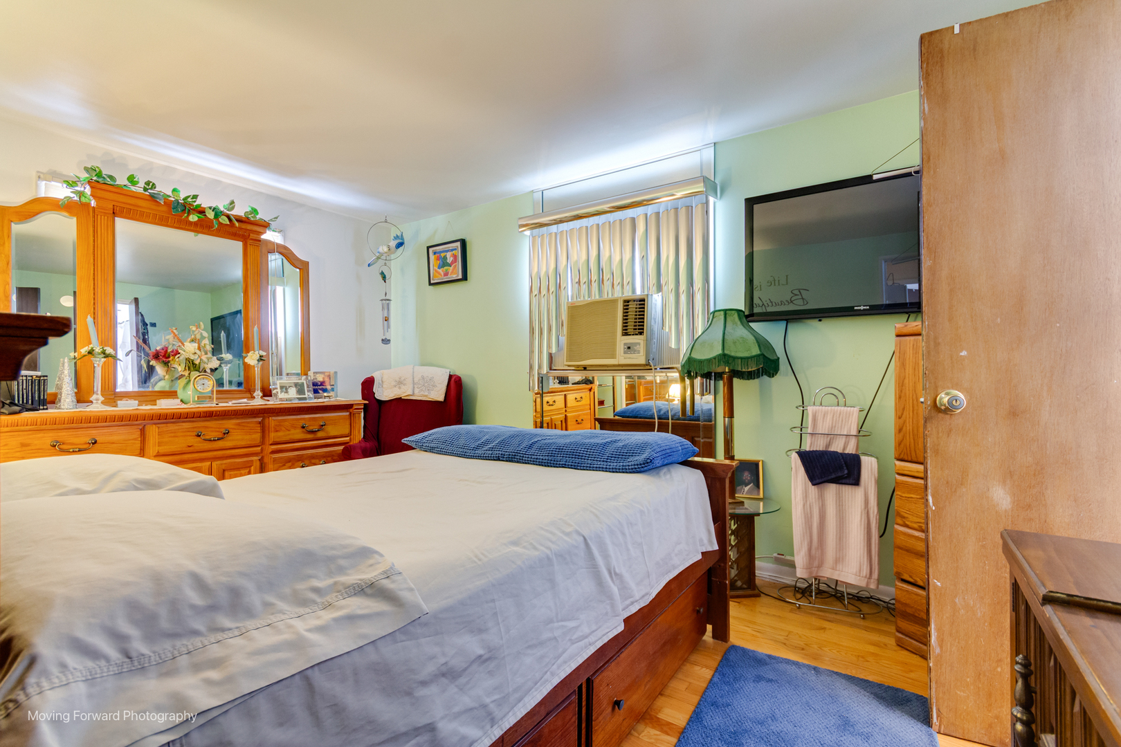 16904 Old Elm Drive, Country Club Hills, IL 60478