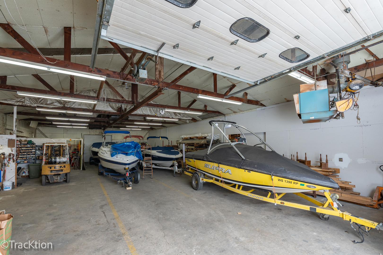 10719 Commercial Street, Richmond, IL 60071