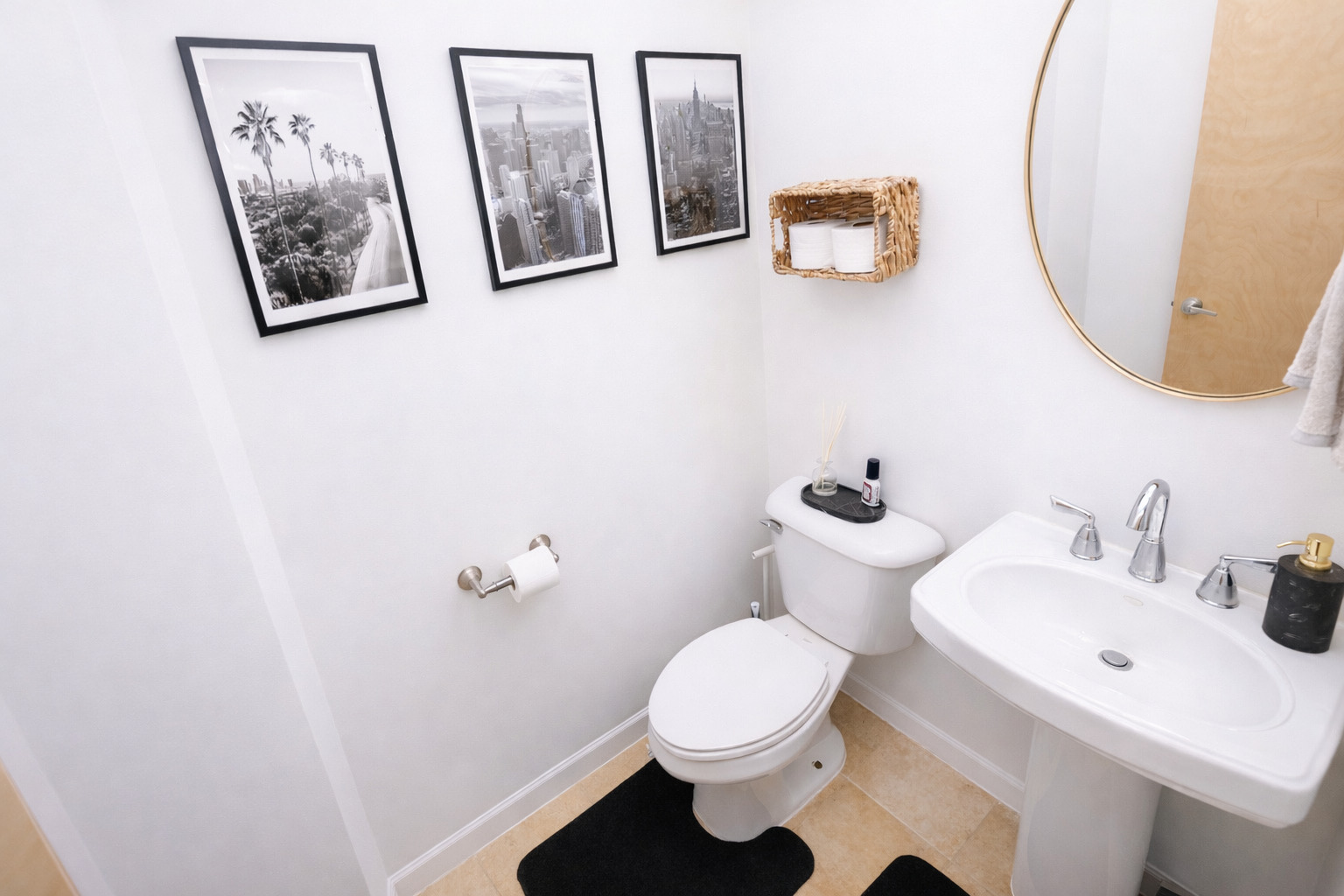 4452 S University Avenue #1S, Chicago, IL 60653