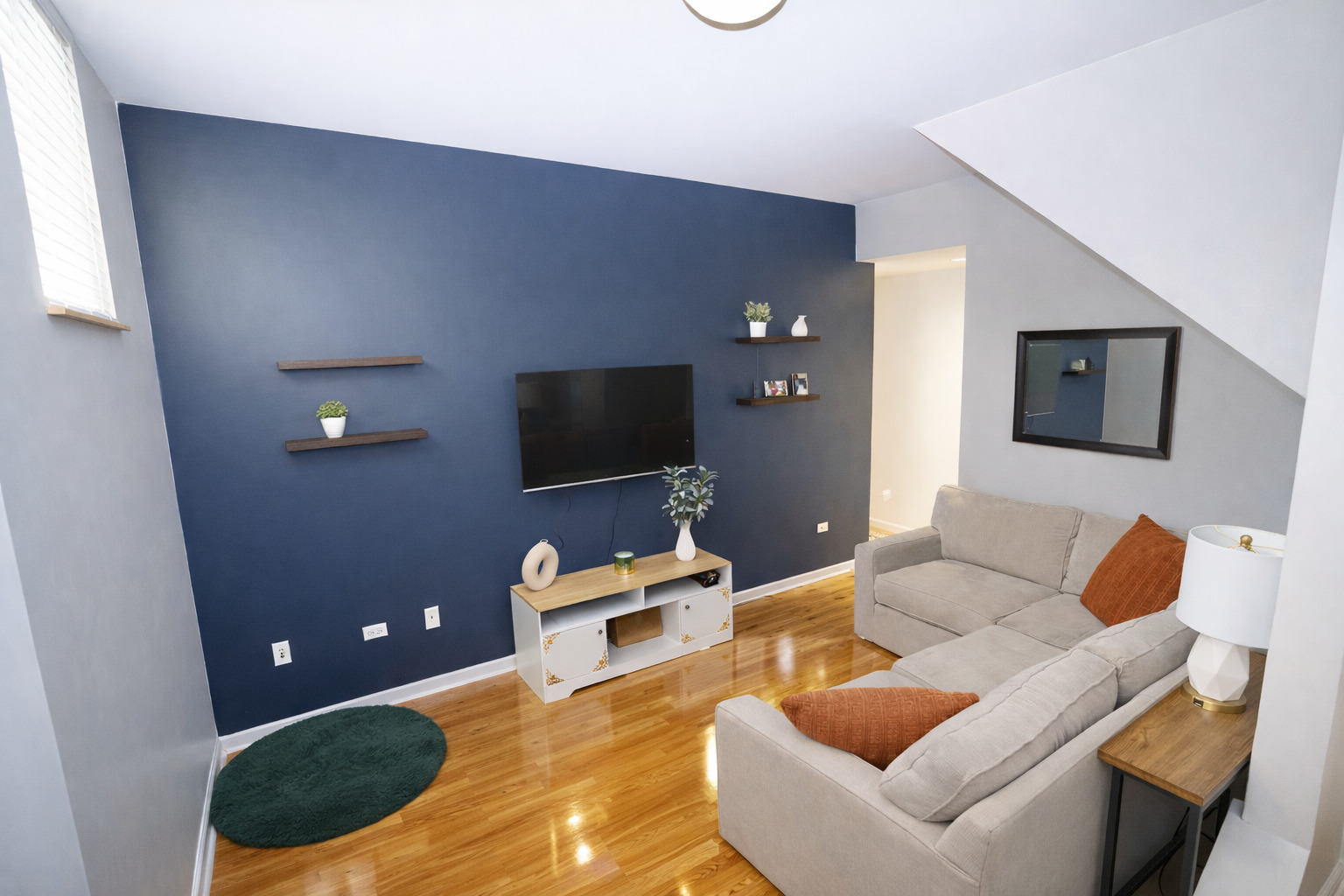 4452 S University Avenue #1S, Chicago, IL 60653