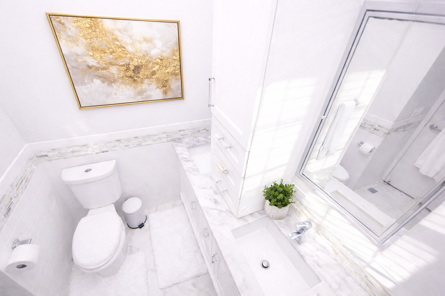 4452 S University Avenue #1S, Chicago, IL 60653