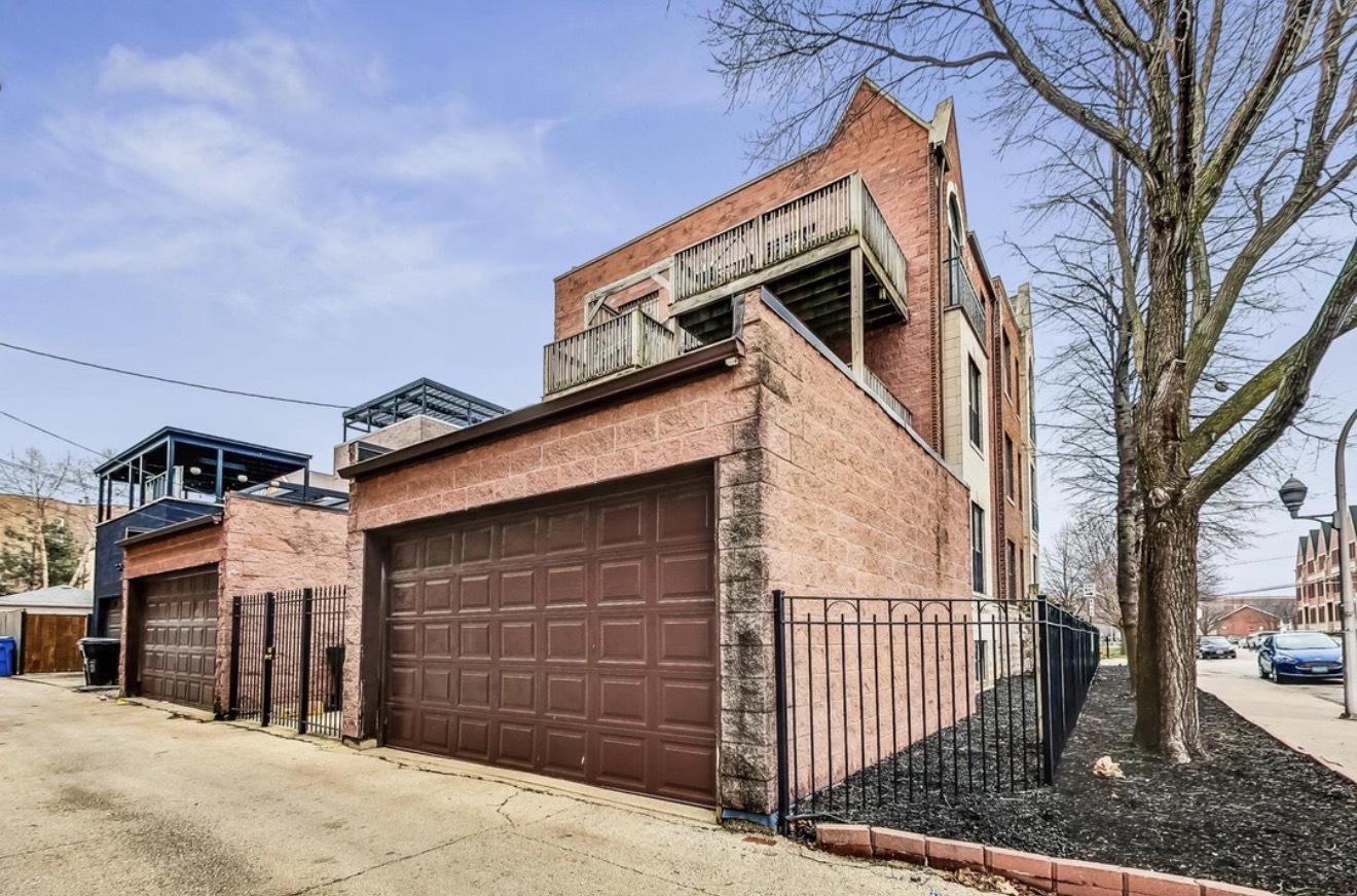 4452 S University Avenue #1S, Chicago, IL 60653