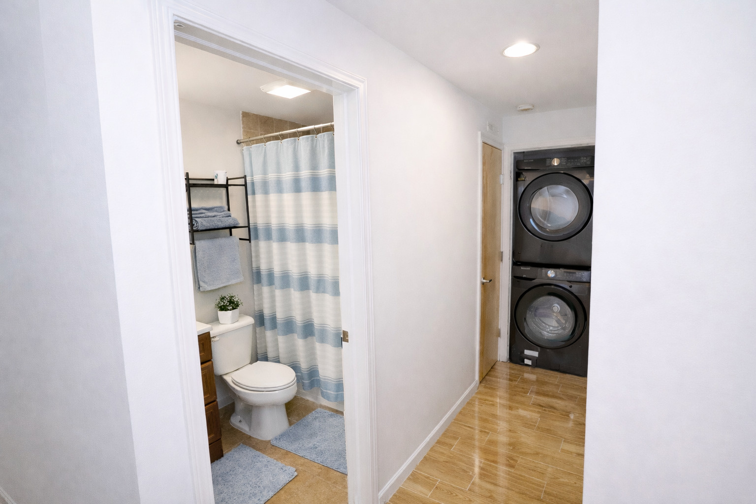 4452 S University Avenue #1S, Chicago, IL 60653