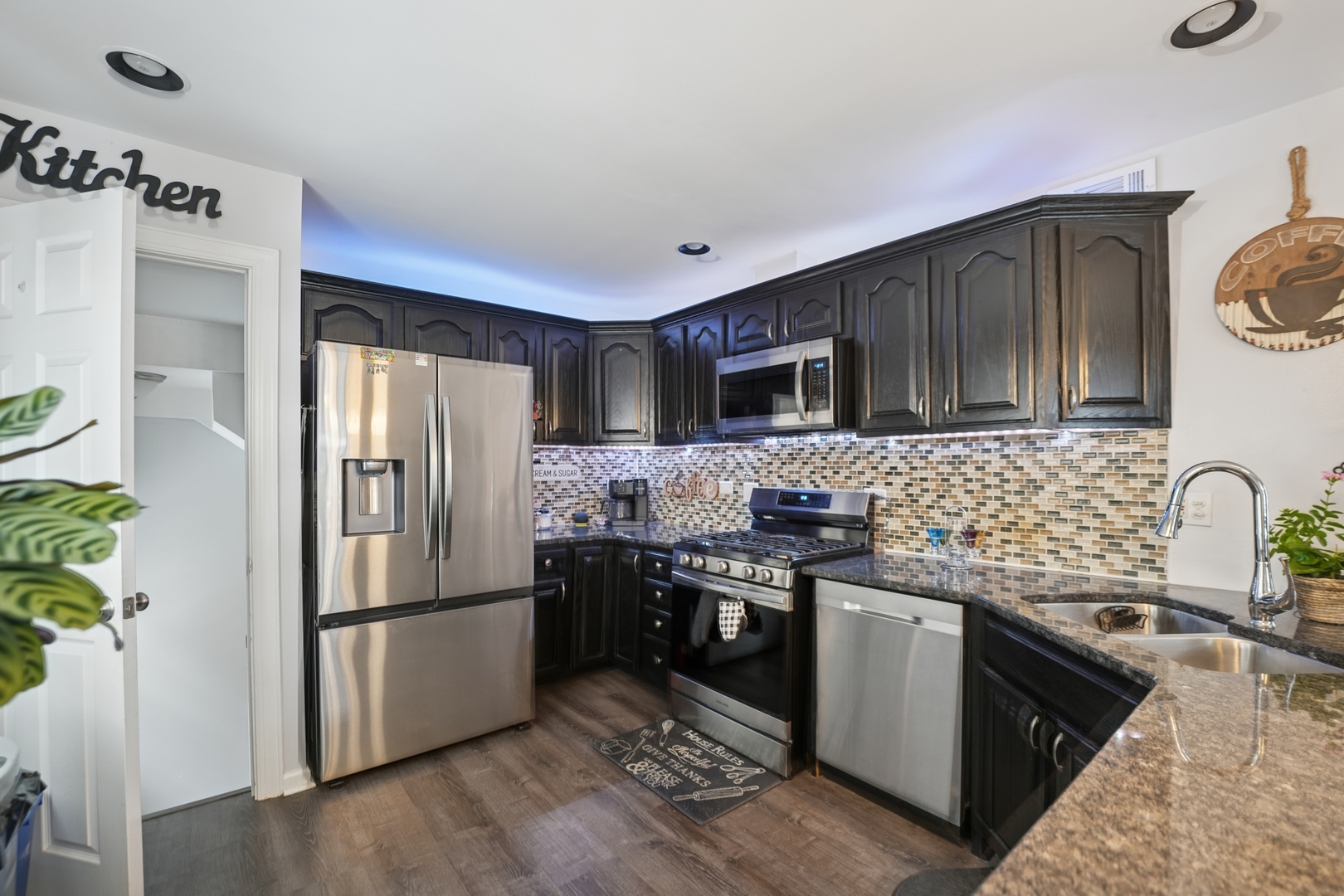 4420 Oak Park Avenue, Stickney, IL 60402