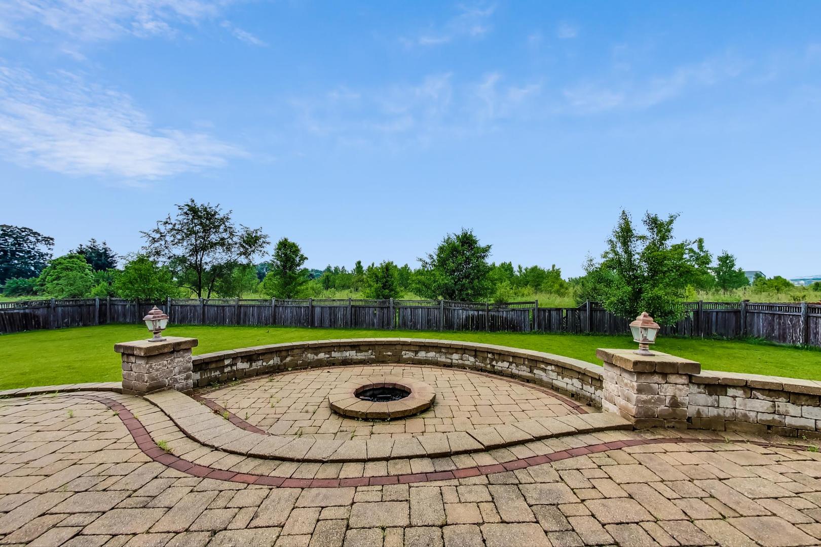 2951 Old Glory Drive, Yorkville, IL 60560