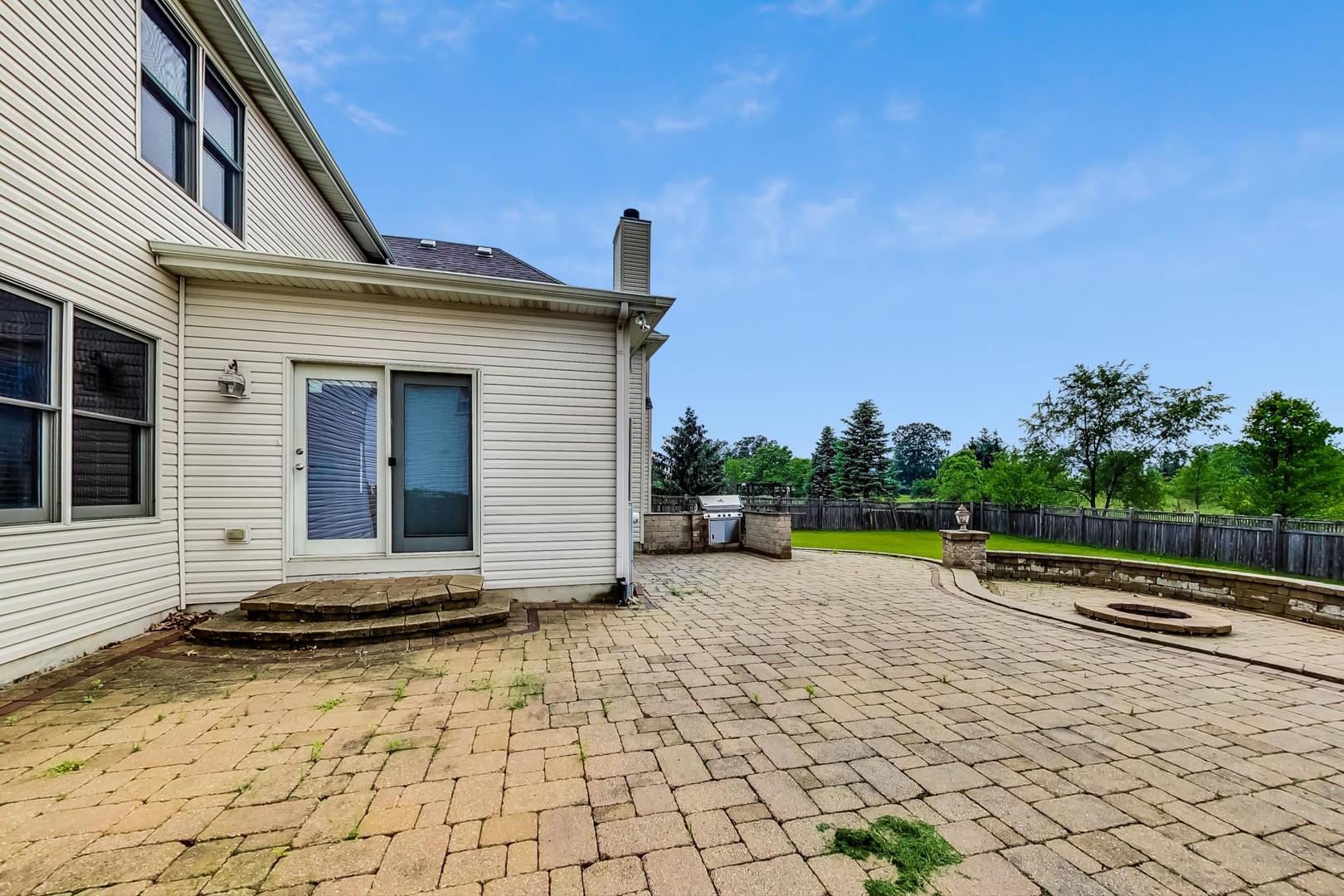 2951 Old Glory Drive, Yorkville, IL 60560