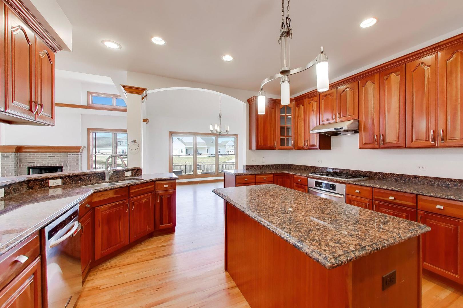 2951 Old Glory Drive, Yorkville, IL 60560