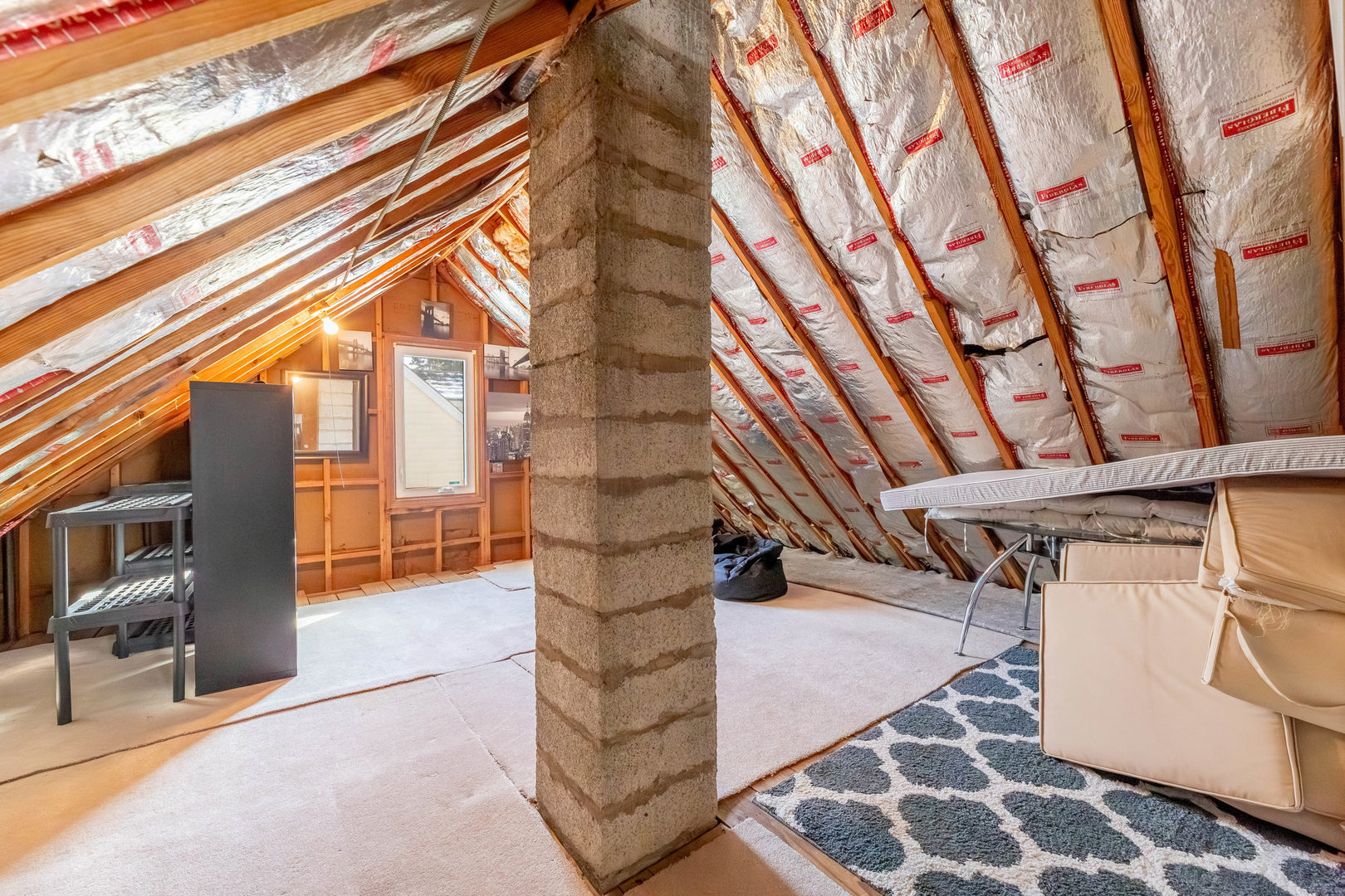 202 N Oakwood Avenue, Willow Springs, IL 60480