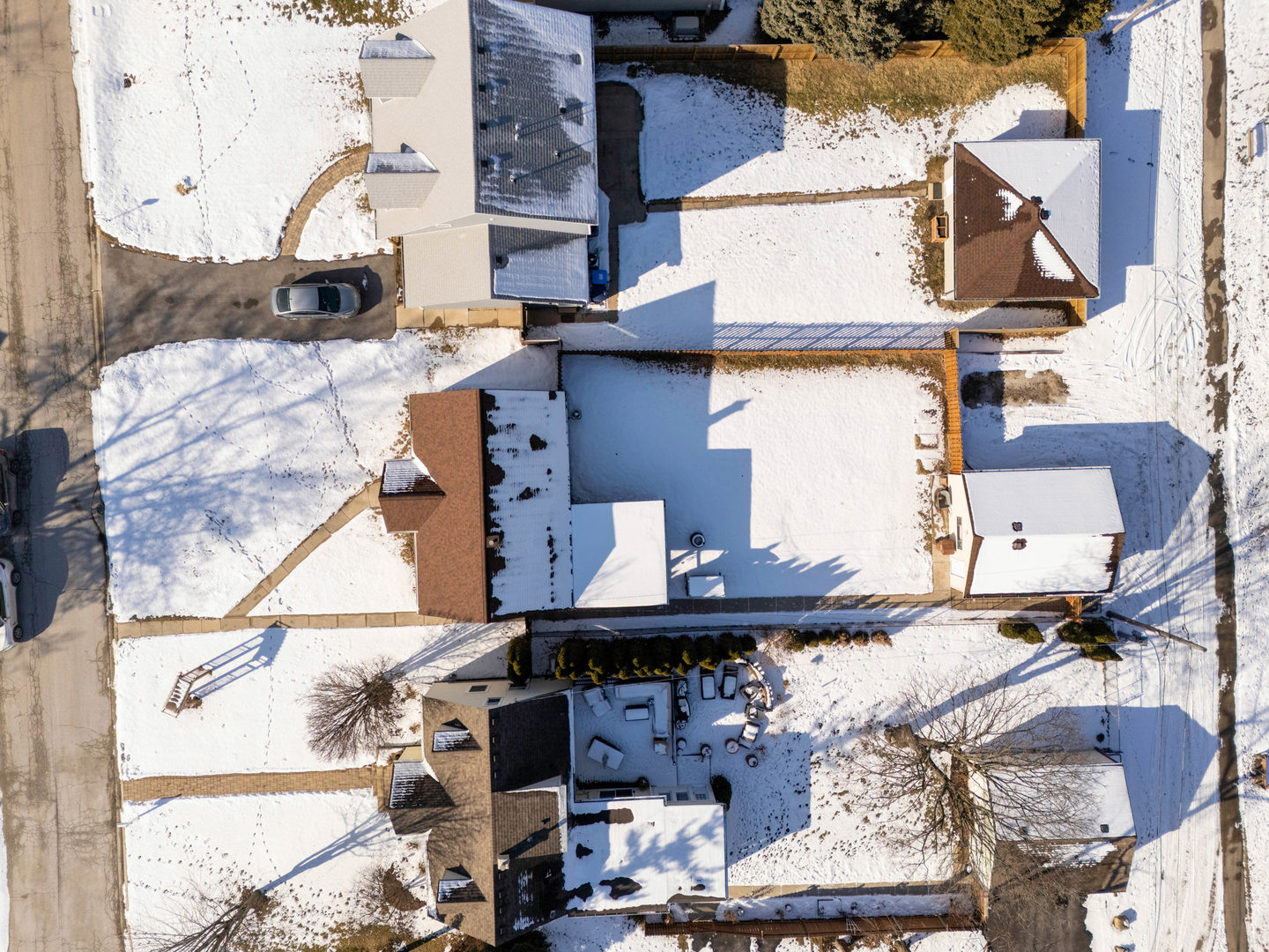 202 N Oakwood Avenue, Willow Springs, IL 60480