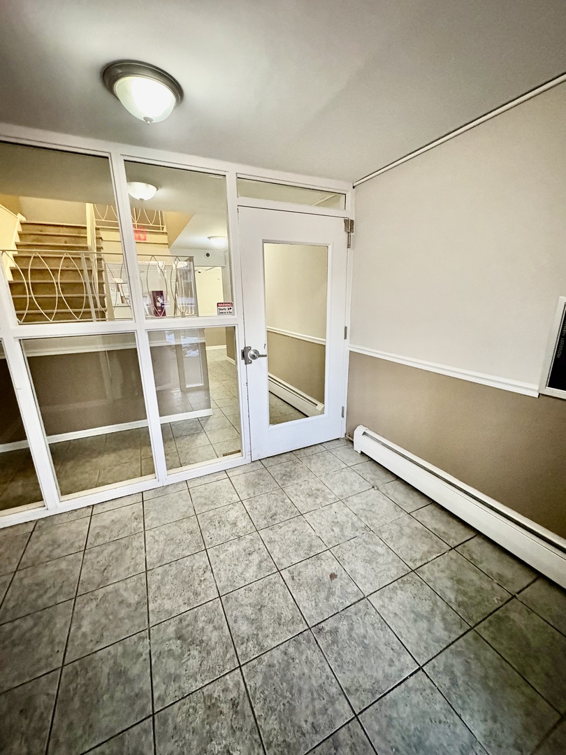 1557 Jill Court #104, Glendale Heights, IL 60139