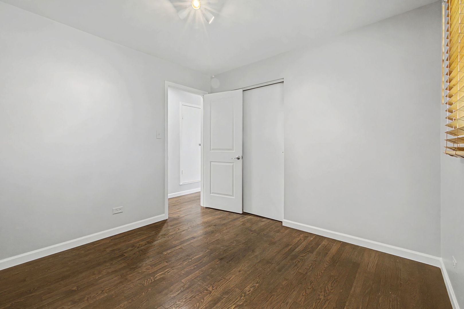 395 Washington Boulevard, Hoffman Estates, IL 60169