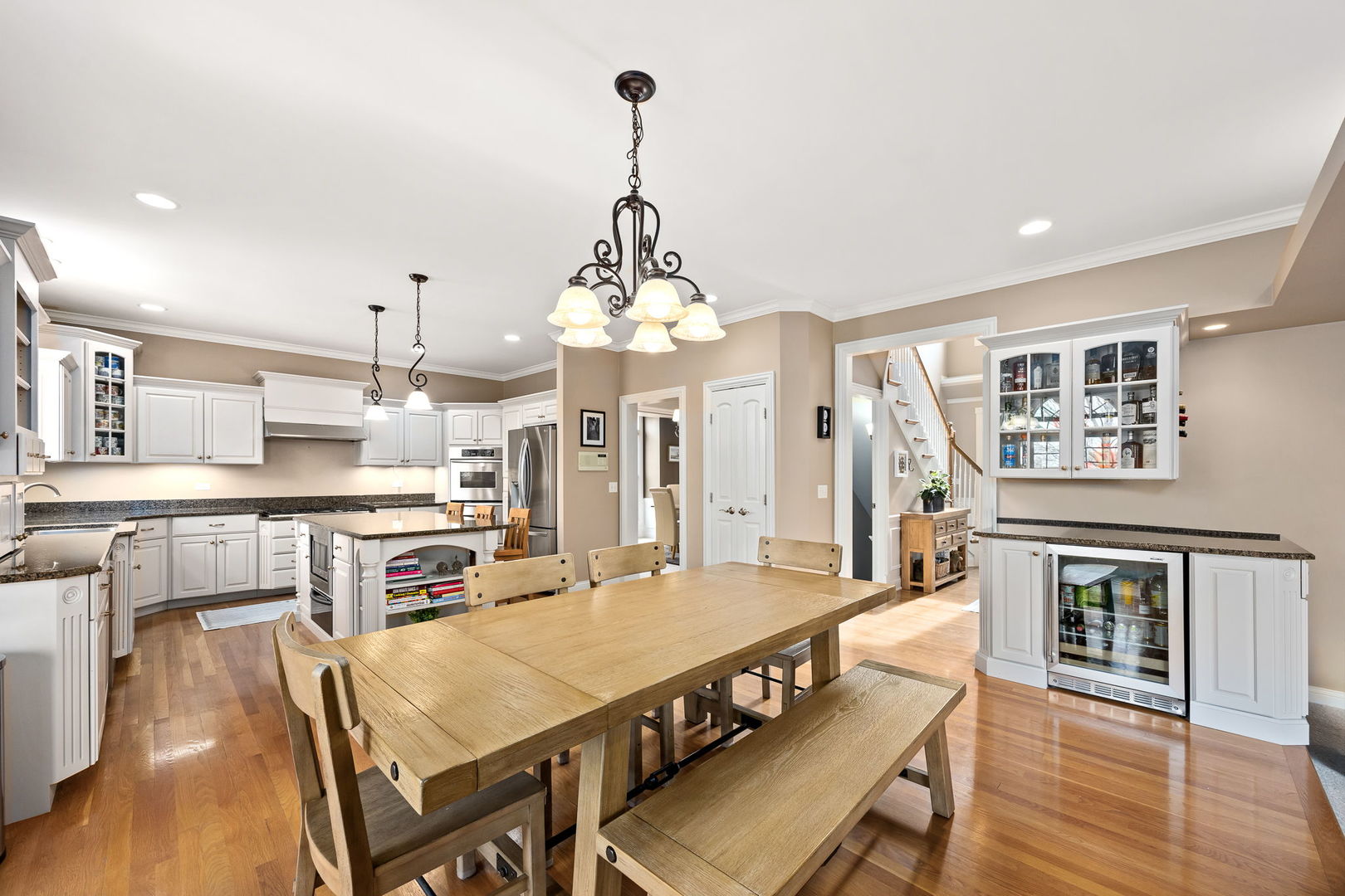 4023 Juneberry Road, Naperville, IL 60564