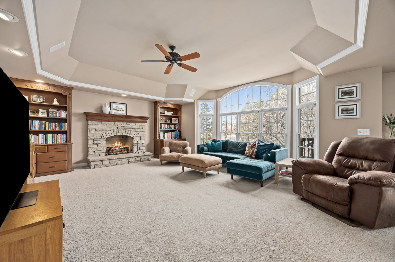 4023 Juneberry Road, Naperville, IL 60564