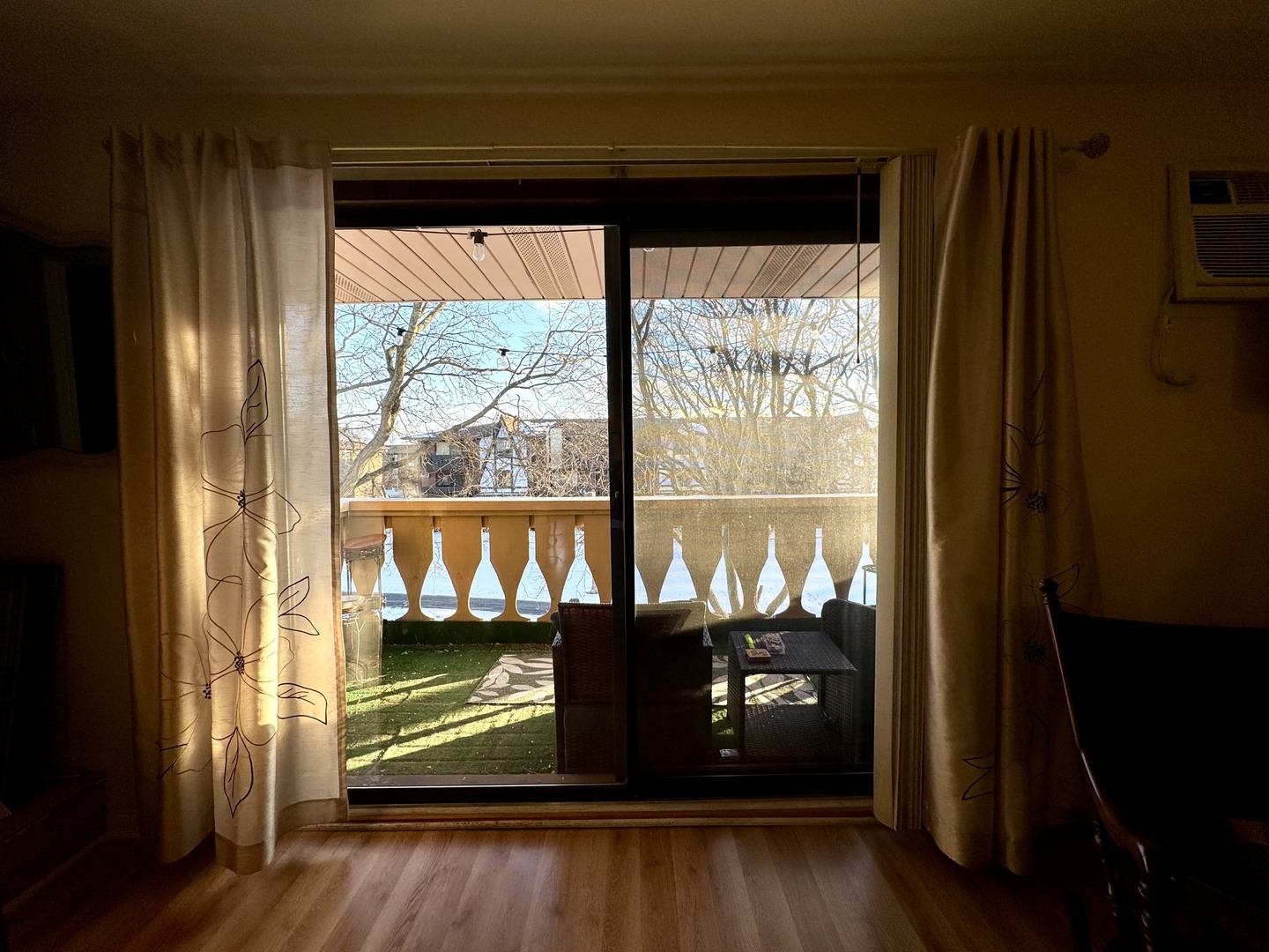 13 Parkside Court #15, Vernon Hills, IL 60061