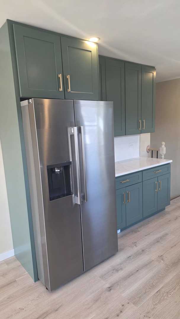 2608 W 97th Street, Evergreen Park, IL 60805