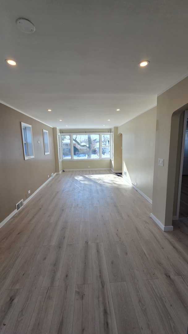 2608 W 97th Street, Evergreen Park, IL 60805