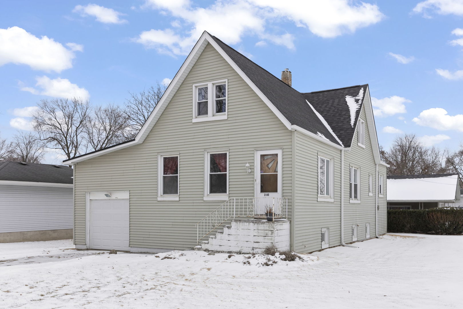 2145 Root Street, Crest Hill, IL 60403