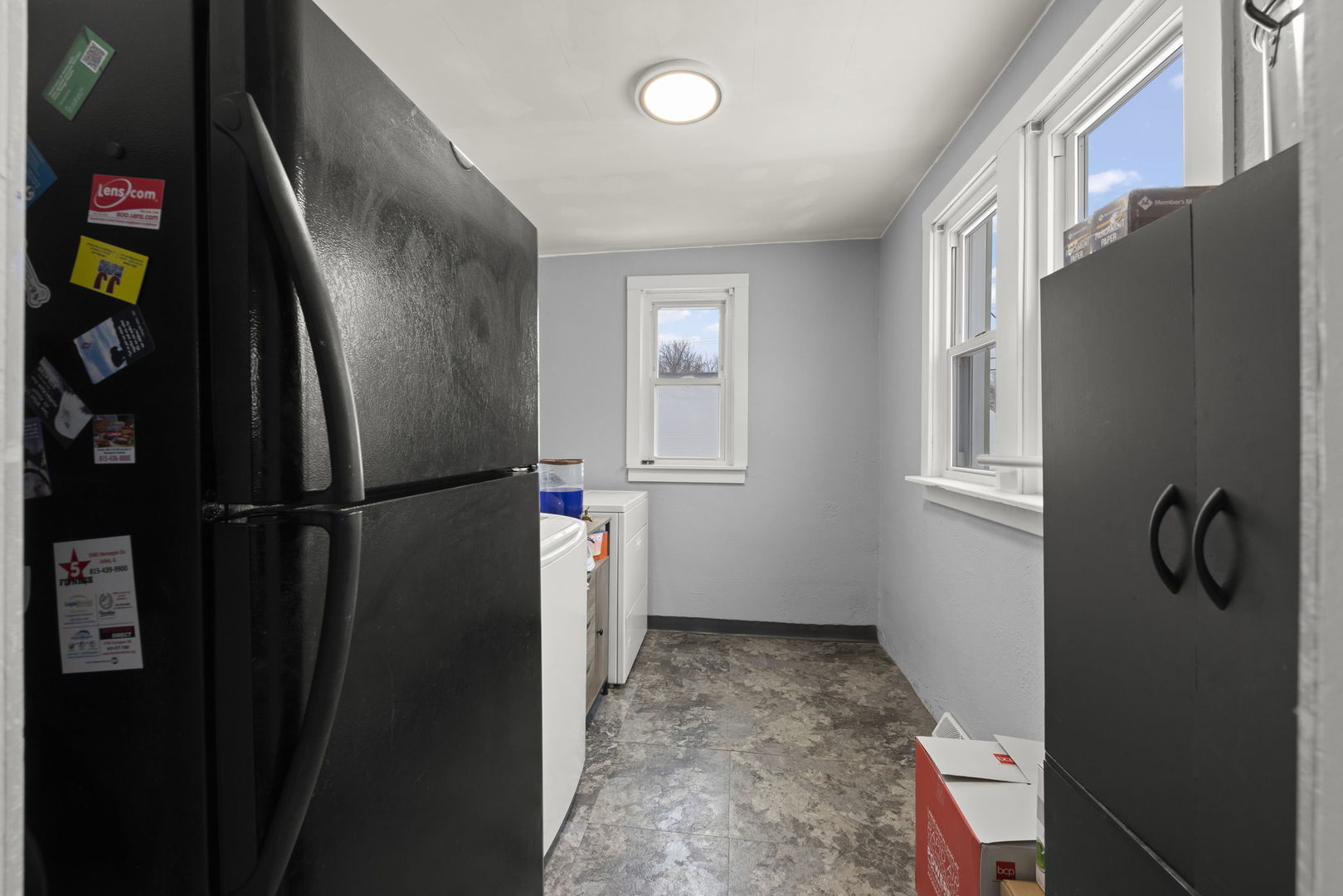 2145 Root Street, Crest Hill, IL 60403