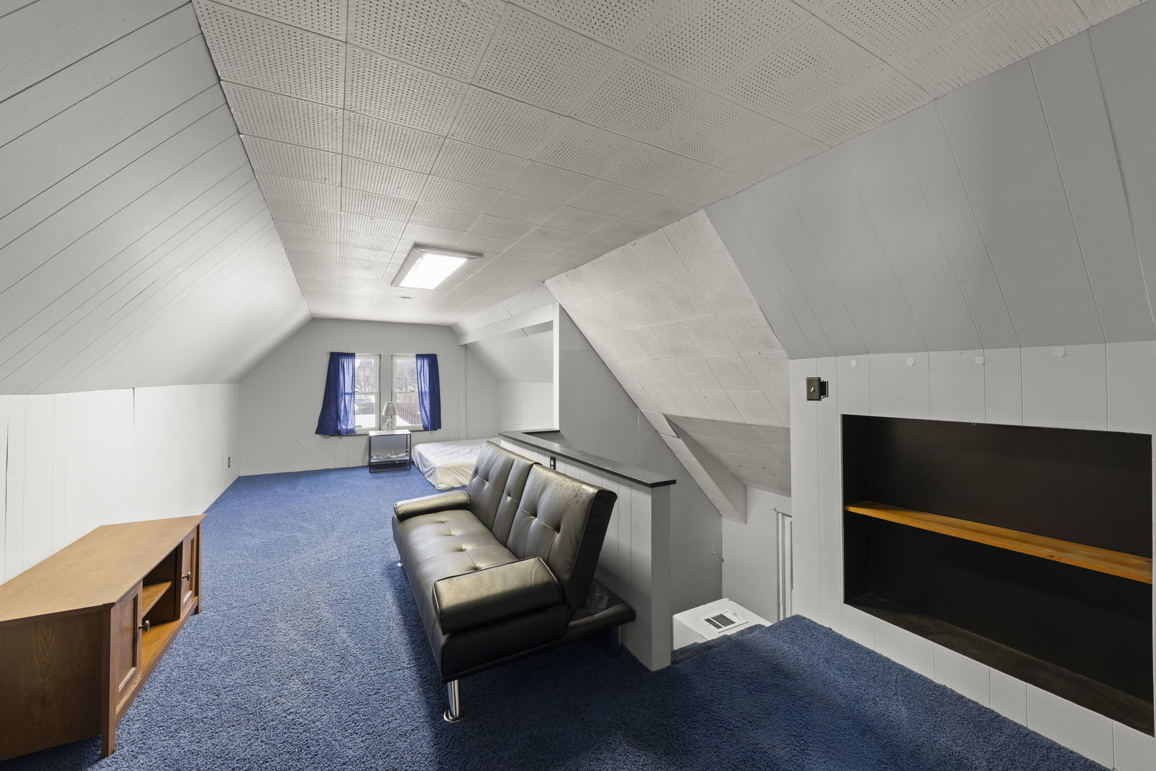 2145 Root Street, Crest Hill, IL 60403