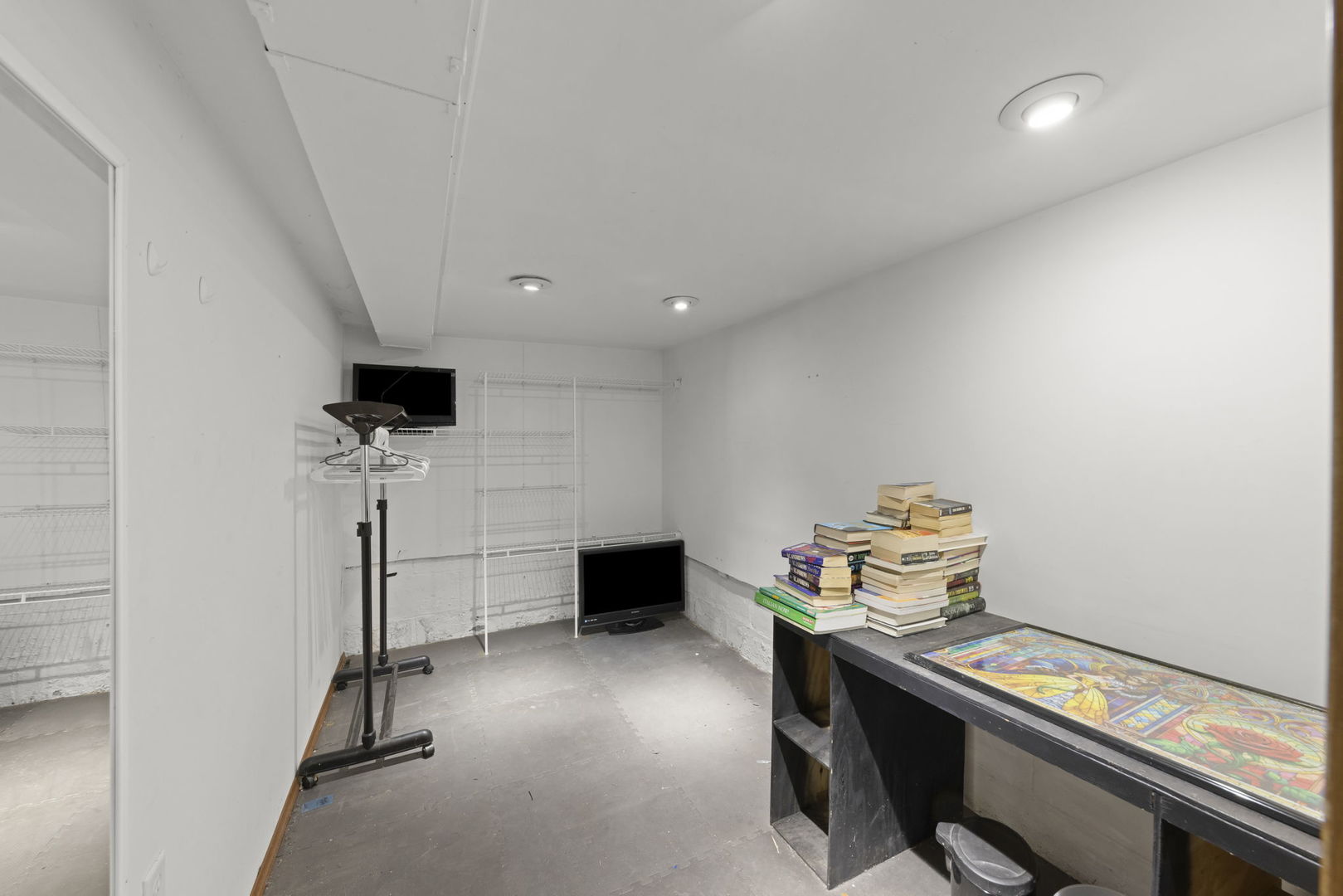 2145 Root Street, Crest Hill, IL 60403