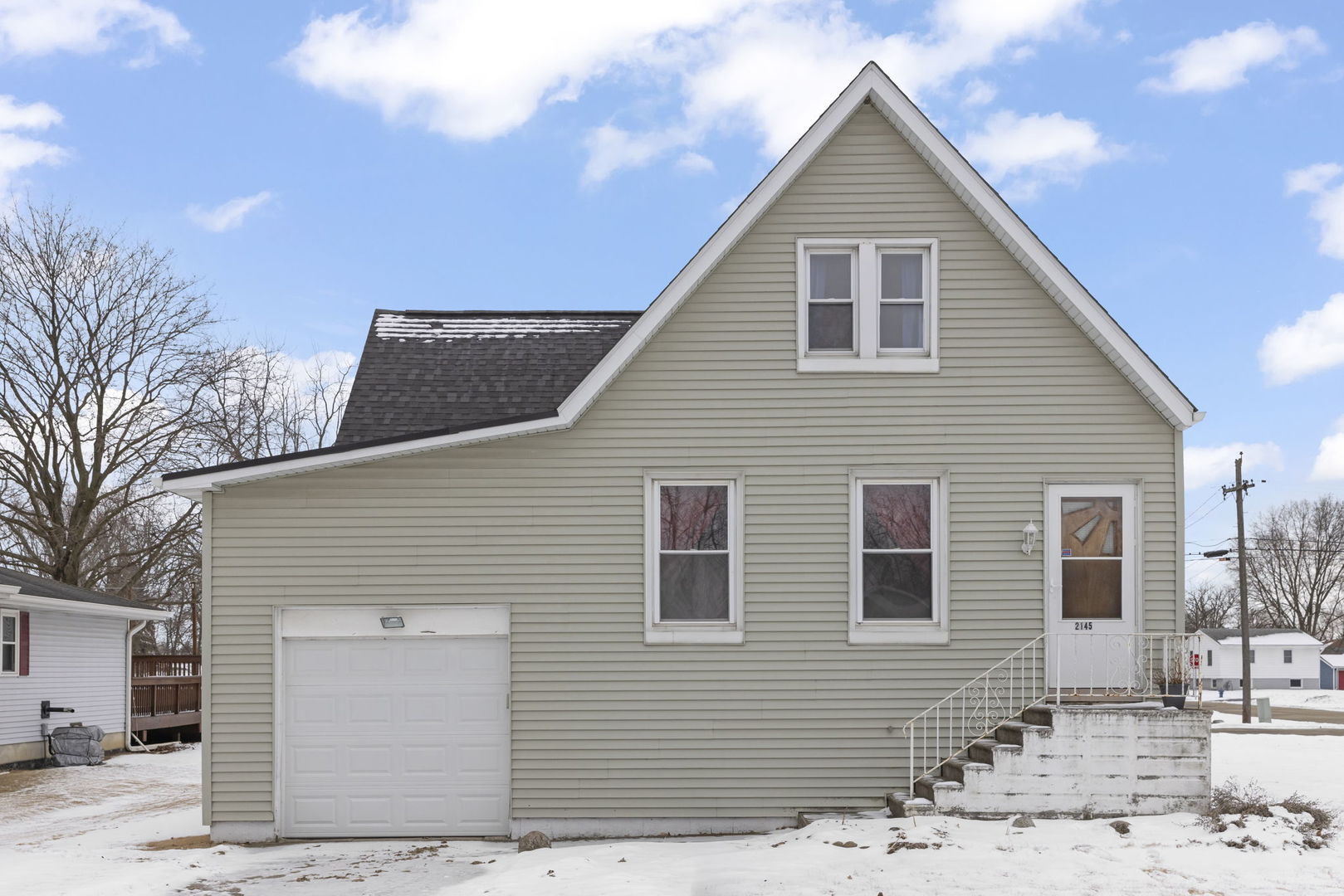 2145 Root Street, Crest Hill, IL 60403