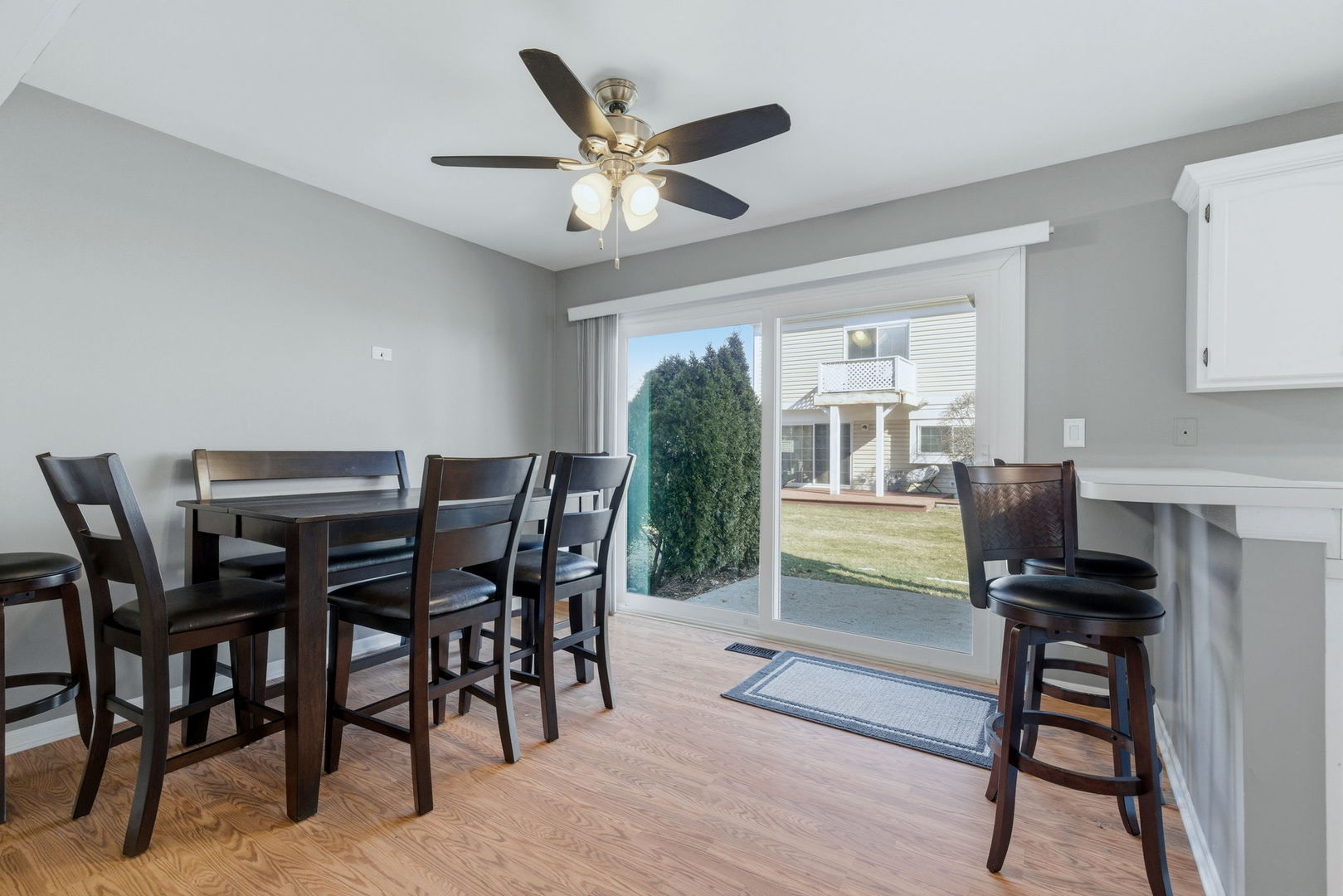 1515 Apple Grove Lane #1515, Westmont, IL 60559