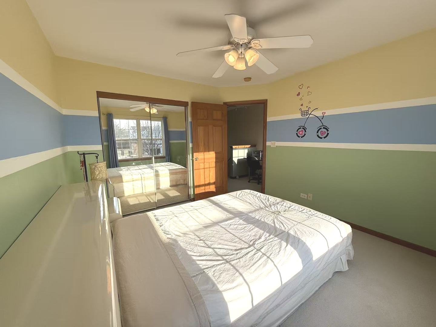 864 GENESEE Drive, Naperville, IL 60563