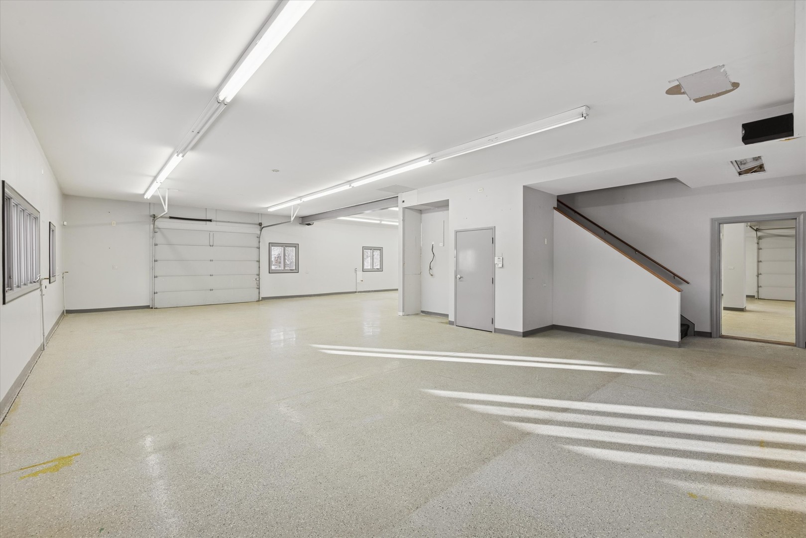 16W125 89th Street, Burr Ridge, IL 60527