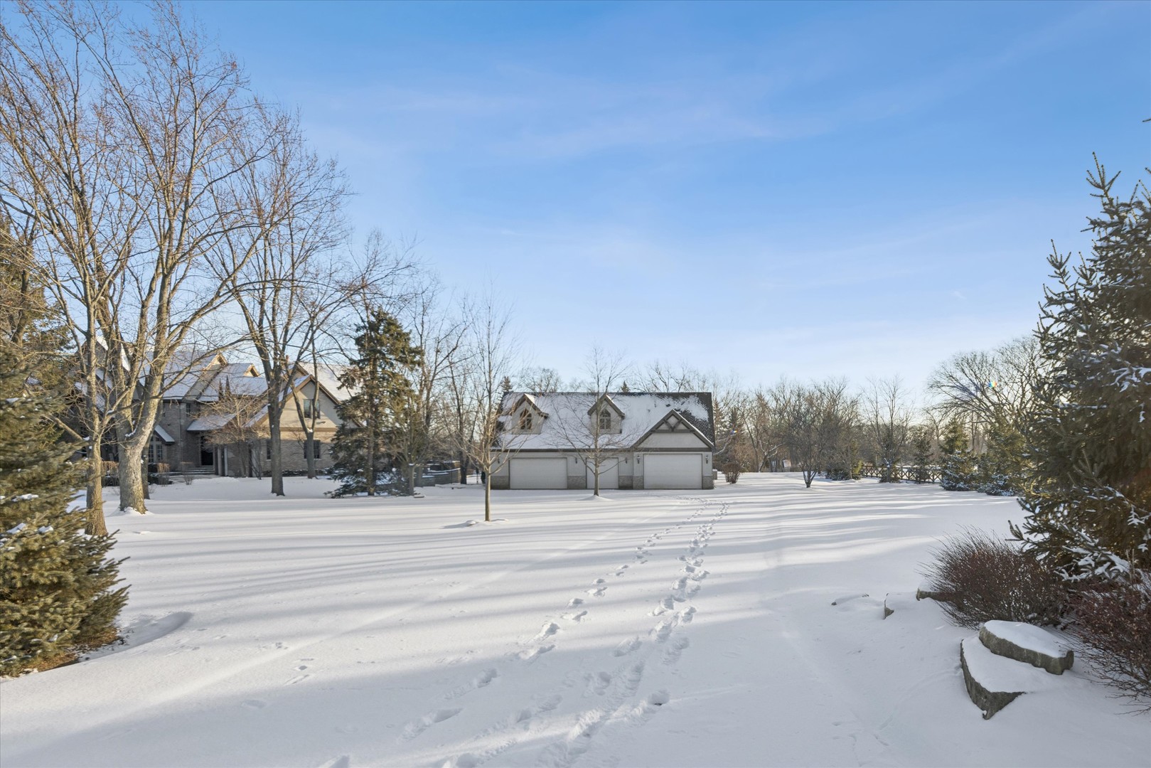 16W125 89th Street, Burr Ridge, IL 60527