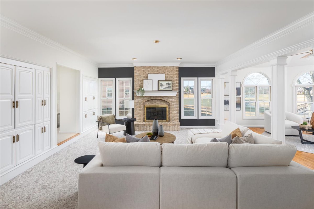 Naperville, IL 60564