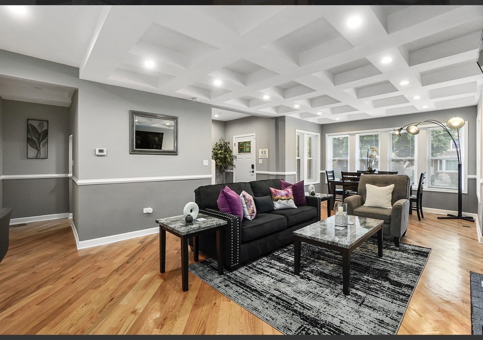 8110 S Vernon Avenue, Chicago, IL 60619