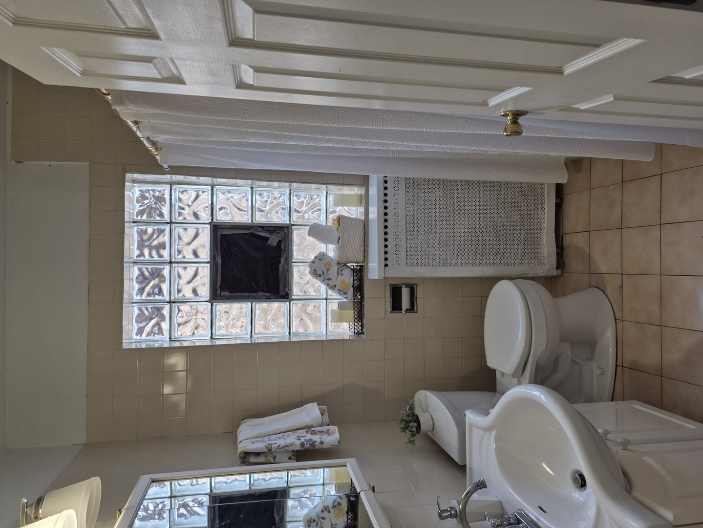 9426 S Racine Avenue, Chicago, IL 60620