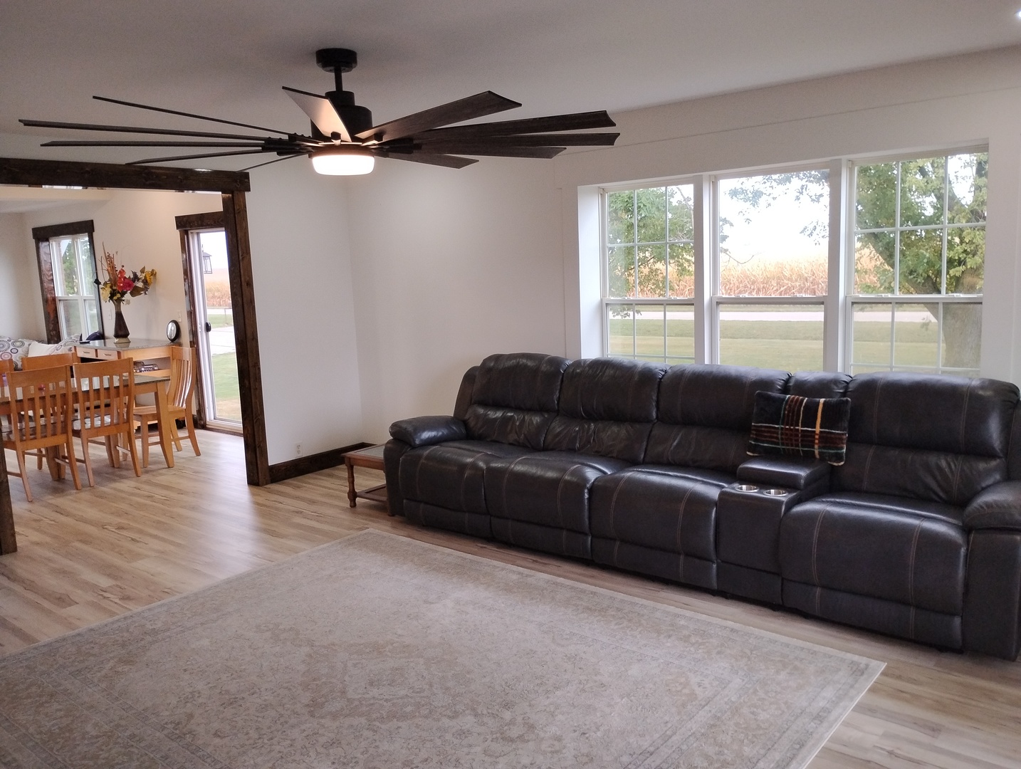 10788 N 1000 East Road, Chenoa, IL 61726