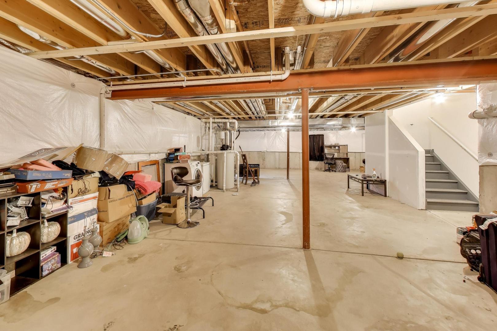 16155 S Lake View Road, Plainfield, IL 60586