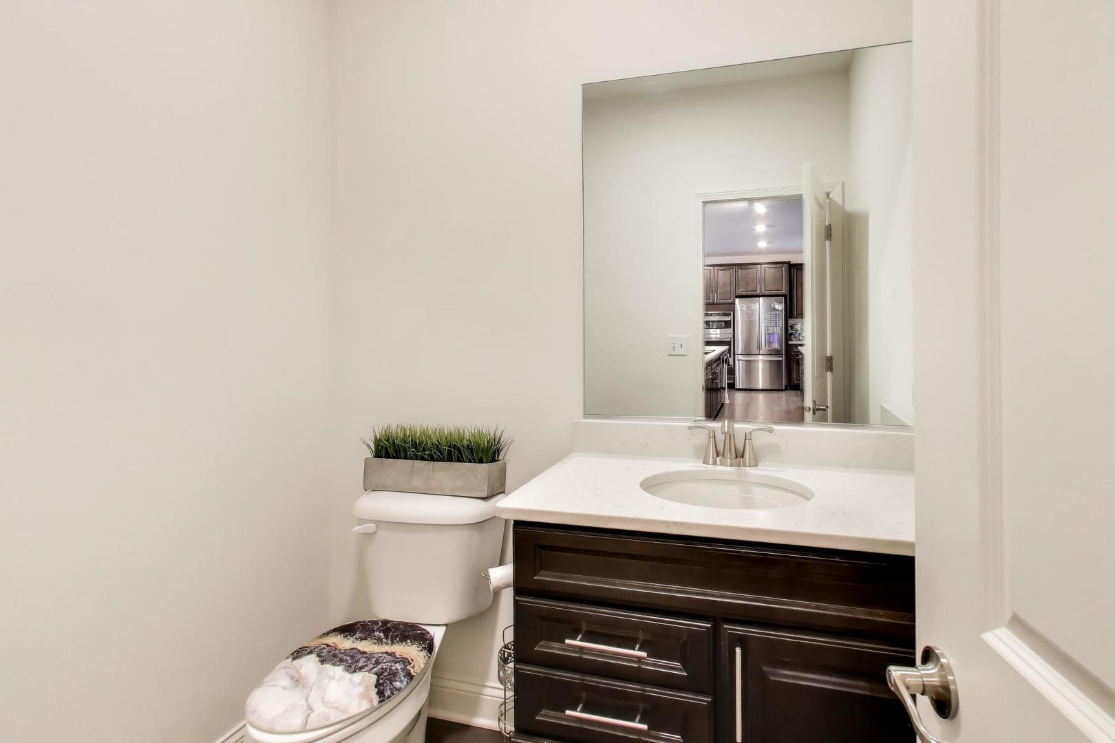 16155 S Lake View Road, Plainfield, IL 60586