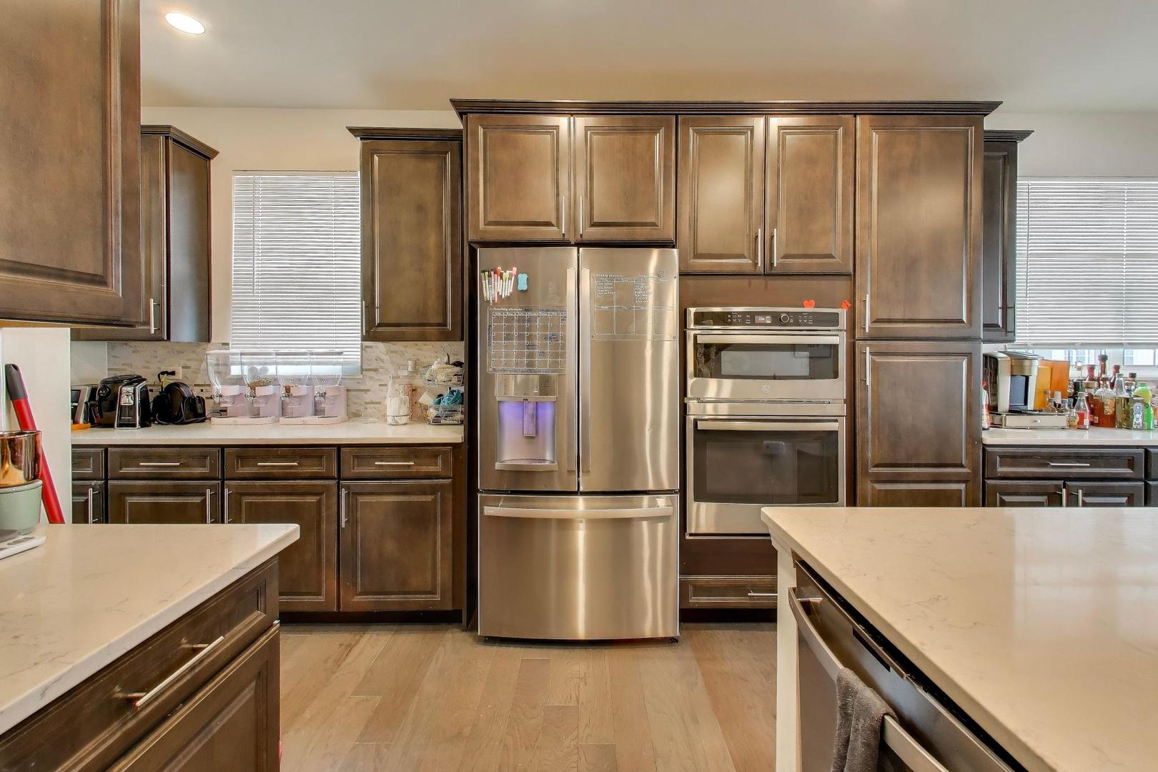 16155 S Lake View Road, Plainfield, IL 60586