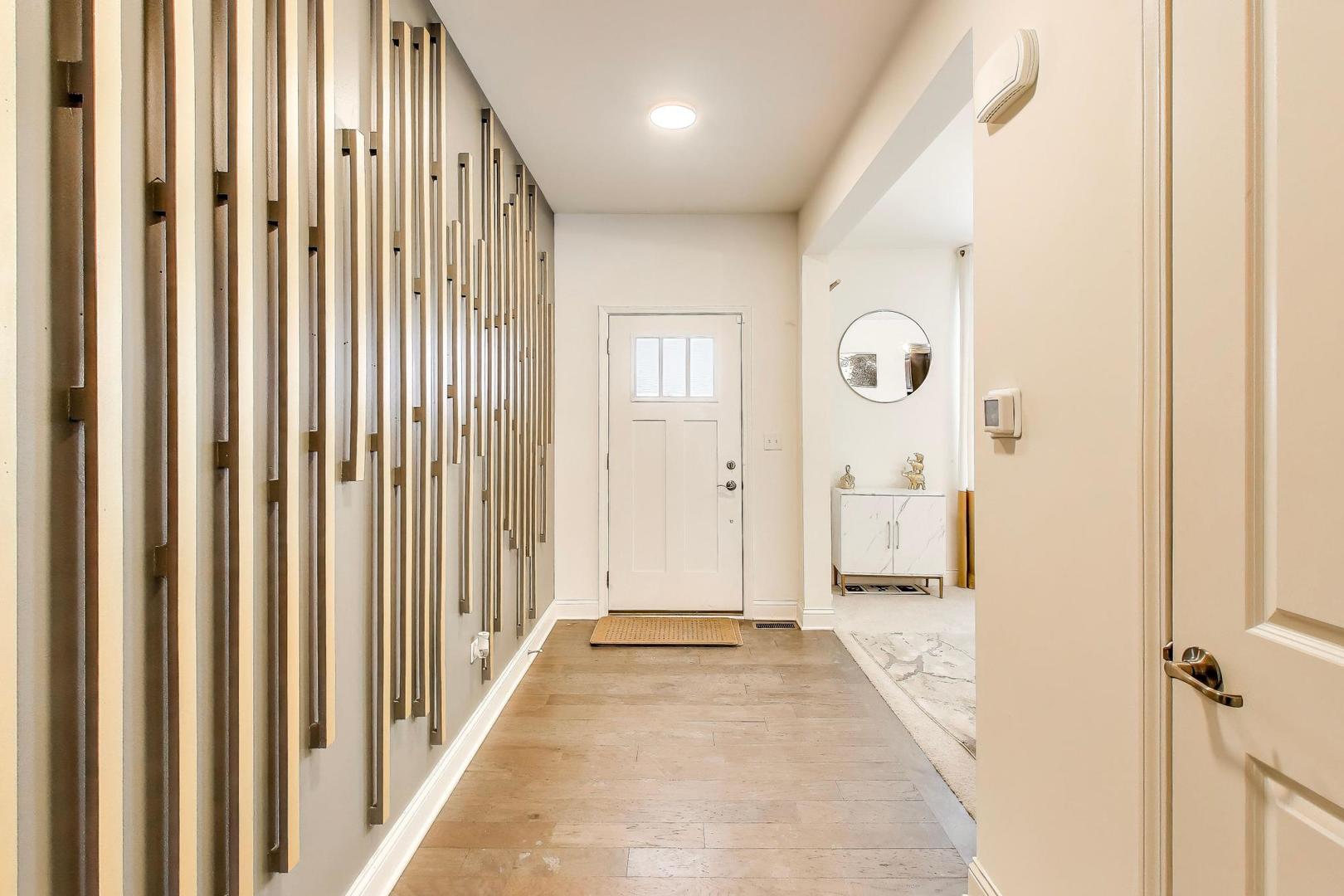 16155 S Lake View Road, Plainfield, IL 60586