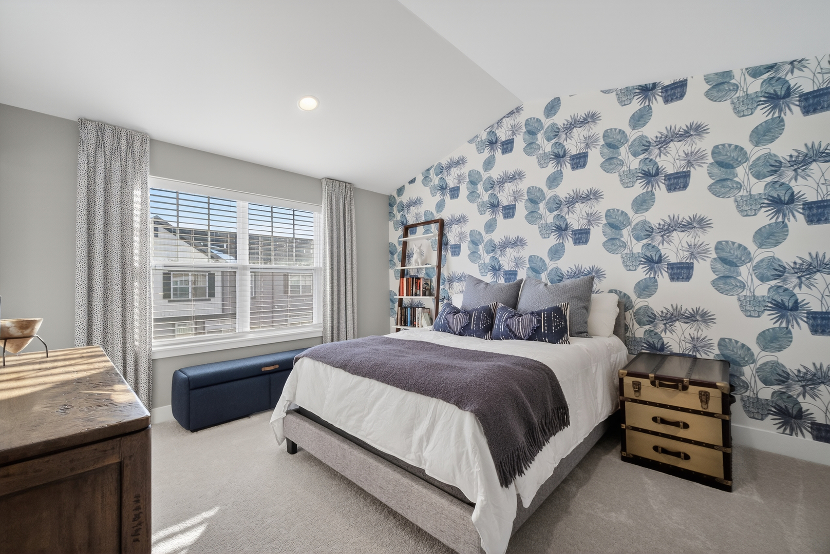 30W130 Wheeler Circle, Warrenville, IL 60563