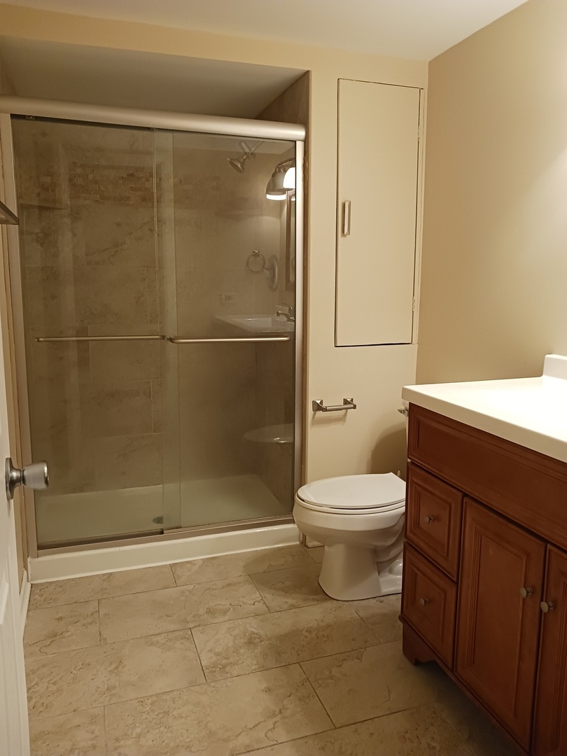 546 Fawn Court, Carol Stream, IL 60188