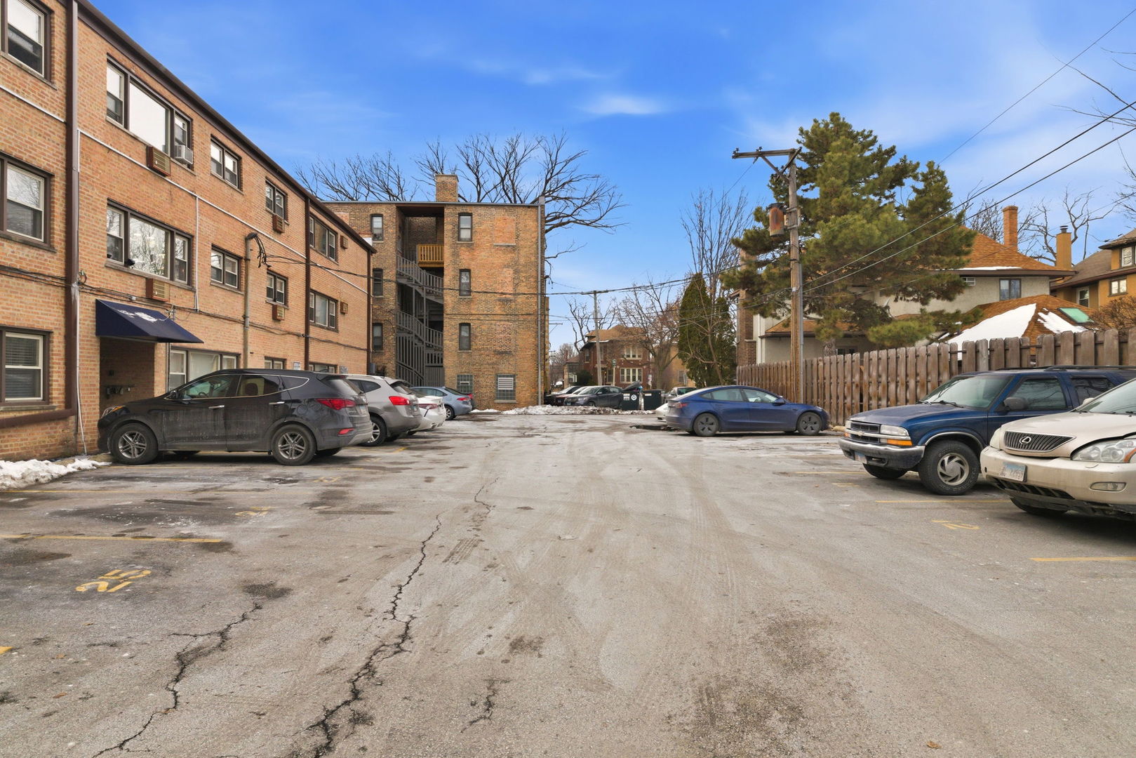 222 Washington Boulevard #105, Oak Park, IL 60302