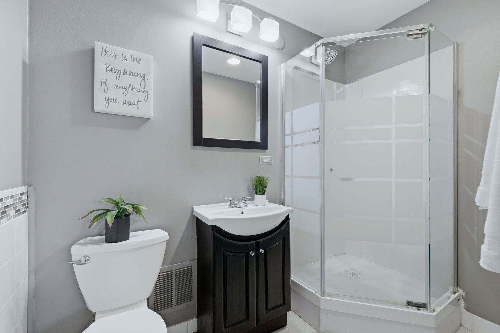 222 Washington Boulevard #105, Oak Park, IL 60302