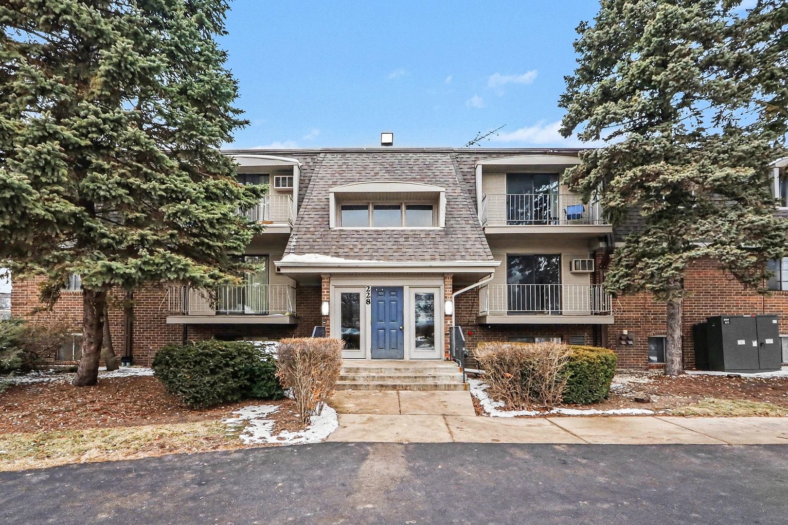 228 E Bailey Road #F, Naperville, IL 60565