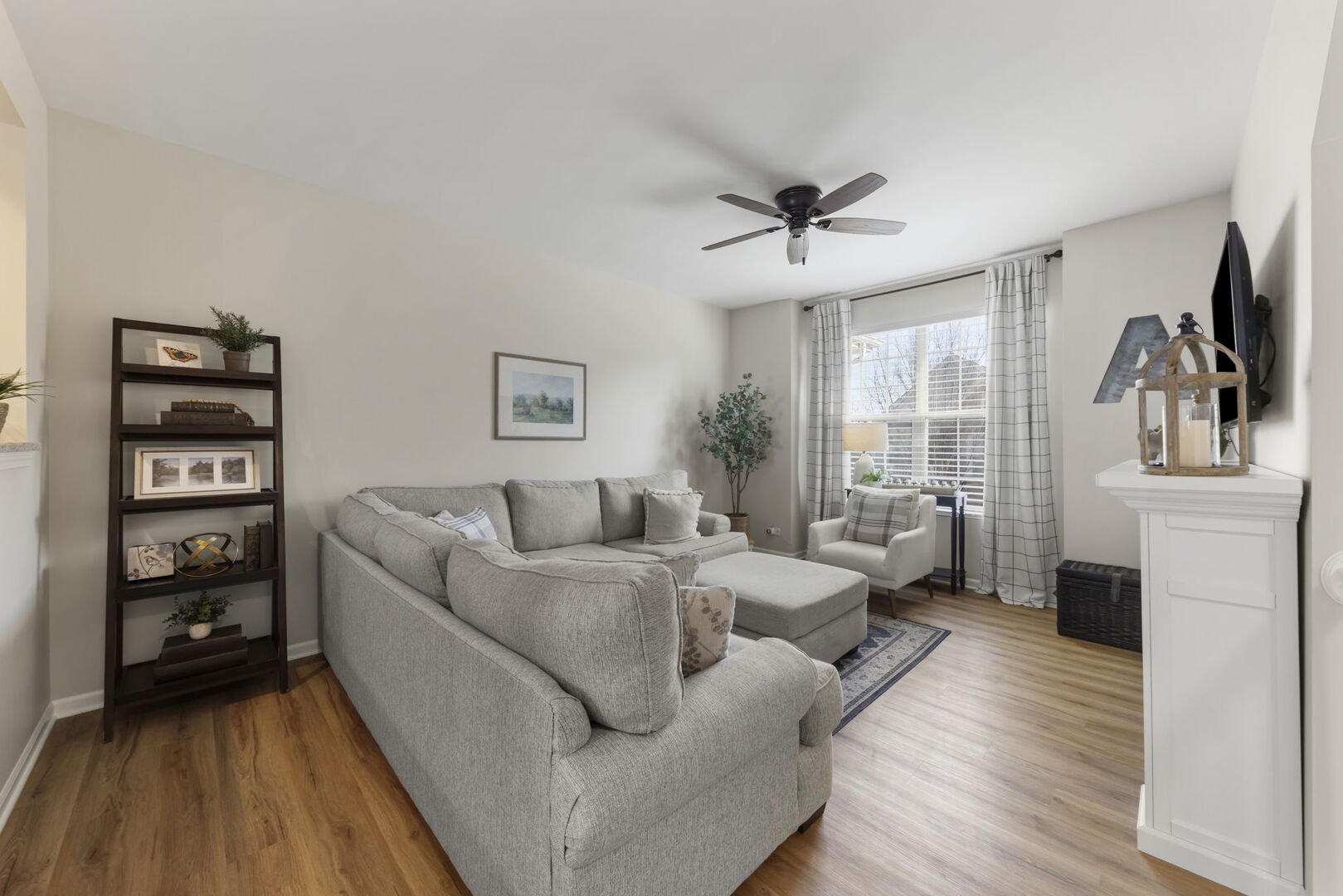 0N082 Forsythe Court, Winfield, IL 60190