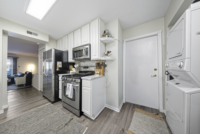 1942 Tall Oaks Drive #1A, Aurora, IL 60505