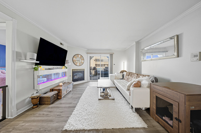 1942 Tall Oaks Drive #1A, Aurora, IL 60505