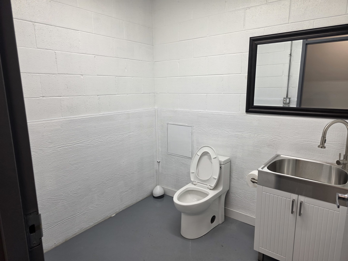 1011 Main Street #A, Melrose Park, IL 60160