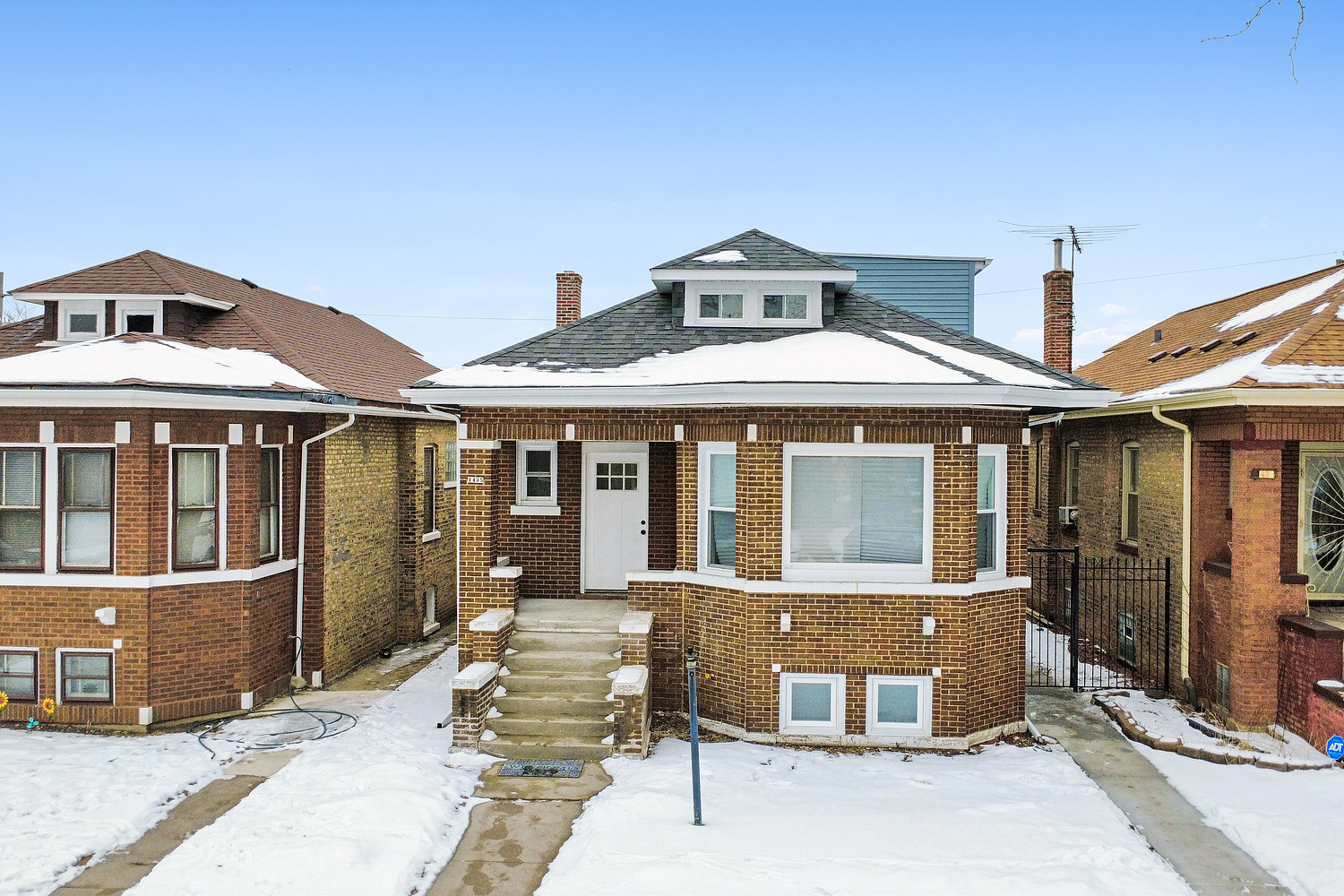 1435 N mason Avenue, Chicago, IL 60651